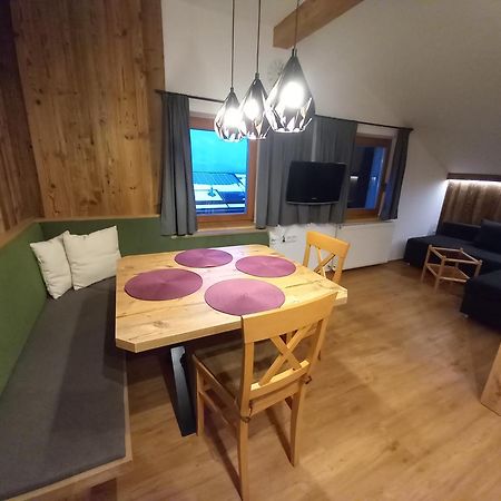 Biobauernhof Schuster Apartment Hopfgarten im Brixental Luaran gambar